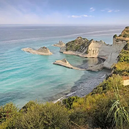 Helenas Luxurious * Corfu (city)